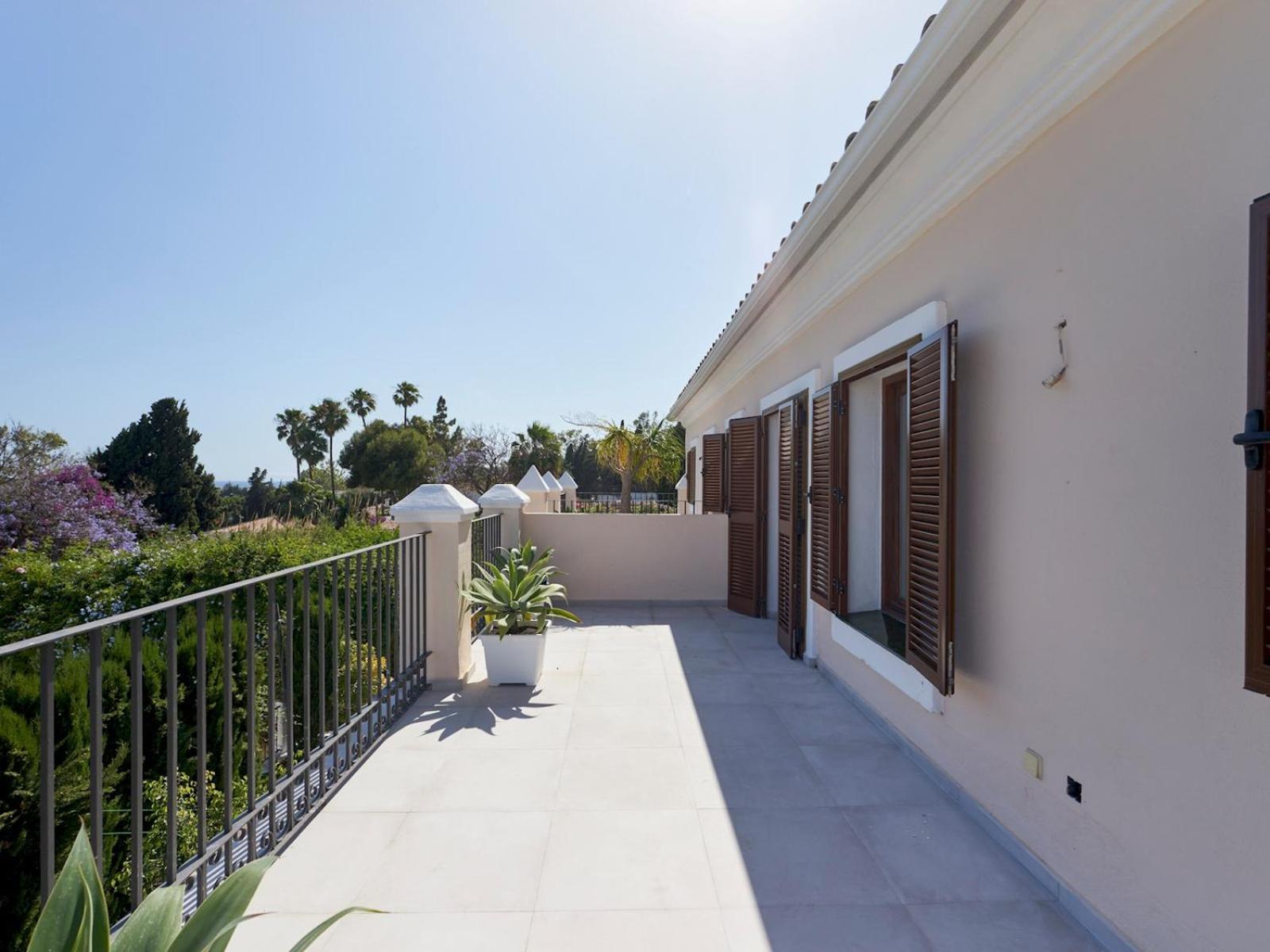 Beautifully Renovated Summer House Pass The Keys Holiday home