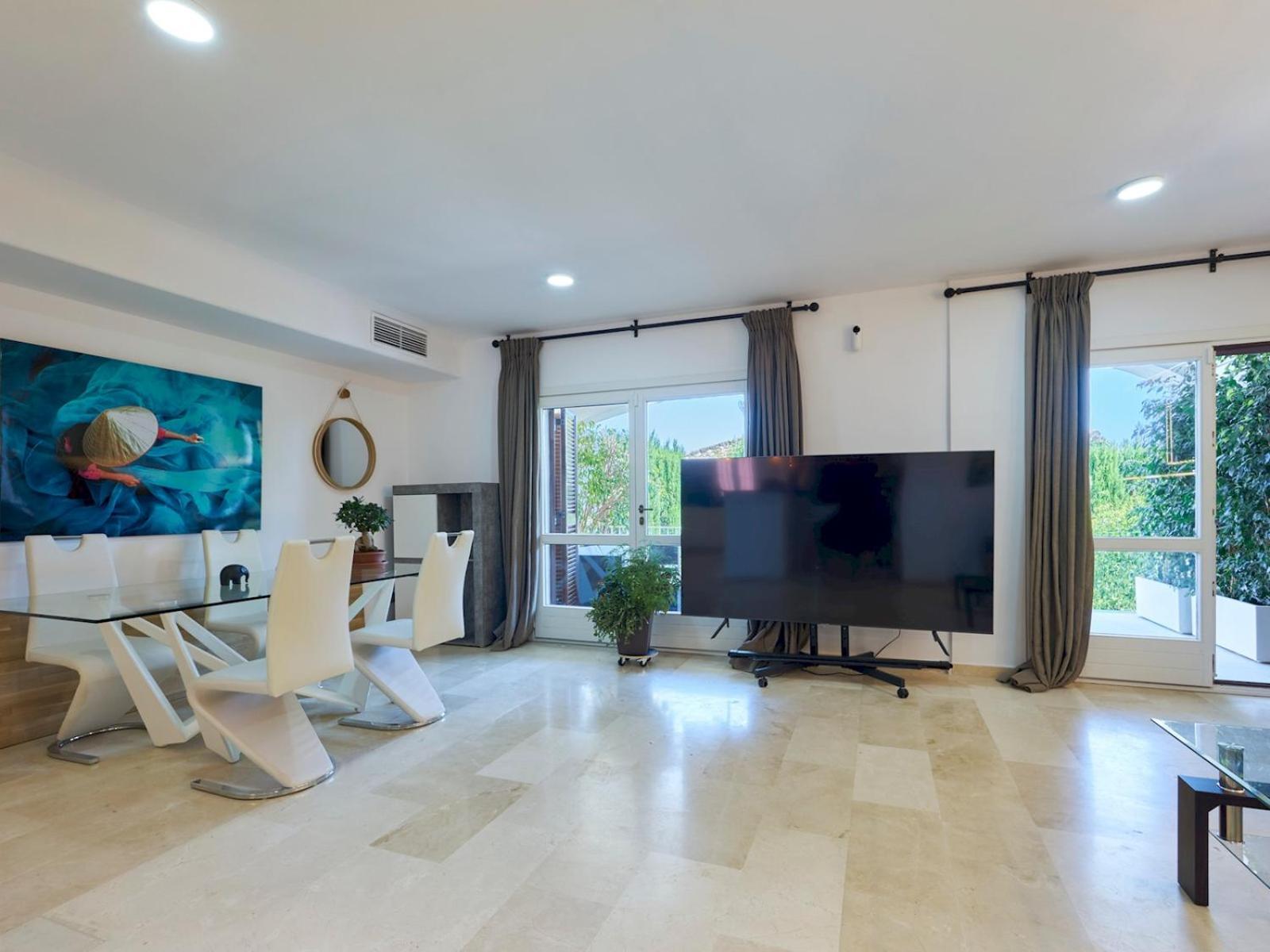 Holiday home Beautifully Renovated Summer House Pass The Keys