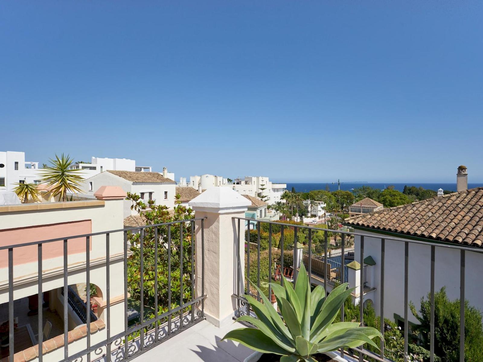 Holiday home Beautifully Renovated Summer House Pass The Keys *