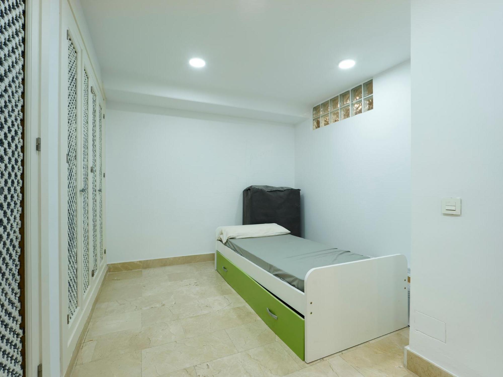 Holiday home Beautifully Renovated Summer House Pass The Keys Marbella